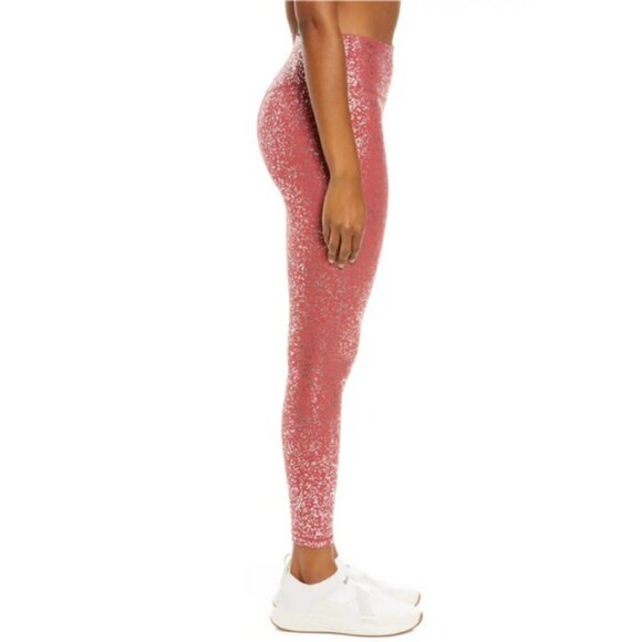 💕SWEATY BETTY💕 Goddess 7/8 Workout Leggings ~ Red Terrazzo Foil Print L NWT - Picture 4 of 16